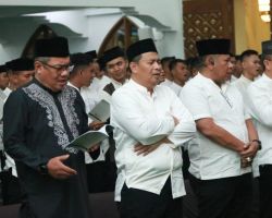 Peringati HUT Bhayangkara ke-77 Polda Jatim Gelar Sholawat dan Do'a Bersama