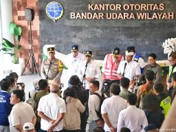 Menhub Bahas Penanganan Kepadatan Lalu Lintas Menuju Bandara Ngurah Rai