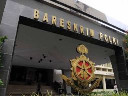 Sudah Empat Kali Diperiksa, Firli Belum Juga Ditahan