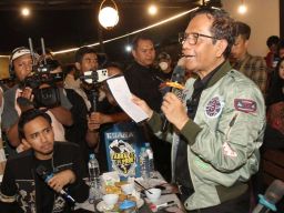 Tunggu Waktu Tepat, Mahfud MD Pastikan Akan Mundur dari Menkopolhukam