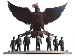 Gelombang Krisis Nasional: Urgensi Implementasi Pancasila