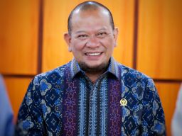 Ibu Bapak dan Adinda, para Anggota DPD RI yang saya banggakan