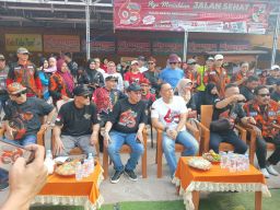 HUT Ke-65, Pemuda Pancasila Surabaya Jalan Sehat Bersama Calon Wali Kota Erik Cahyadi