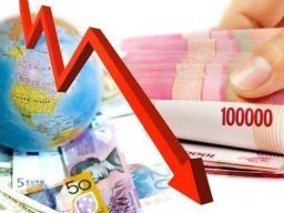 Analisa INDEF: Daya Beli Masih Muram, Industri Suram