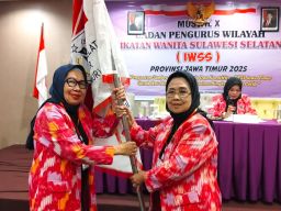 Ketua Ikatan Wanita Sulawesi Selatan Provinsi Jawa Timur Terpilih Aklamasi