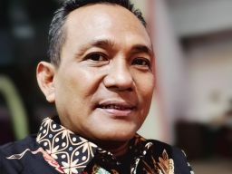 Politik Ekonomi RI : Fiskal Neoliberal, Keadilan Sosial Tumbal