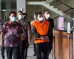 KPK Tahan Walikota Tanjungbalai dalam Perkara Penerimaan Hadiah atau Janji