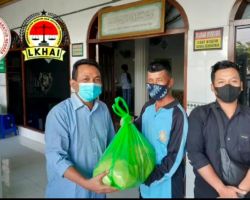 Ramadhan Bulan Penuh Berkah, LPKAN Indonesia, LKHAI, dan FORJASI Berbagi Takjil