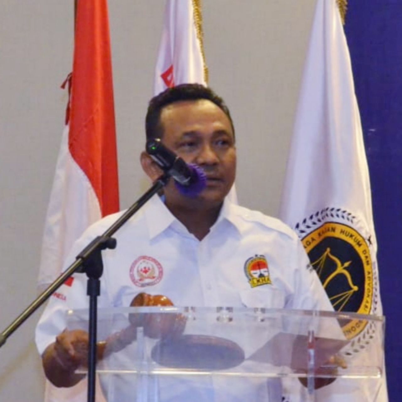 Abdul Rasyid, Sekjen Sekretaris Jenderal (Sekjen) Lembaga Pengawas Kinerja Aparatur Negaranya (LPKAN).