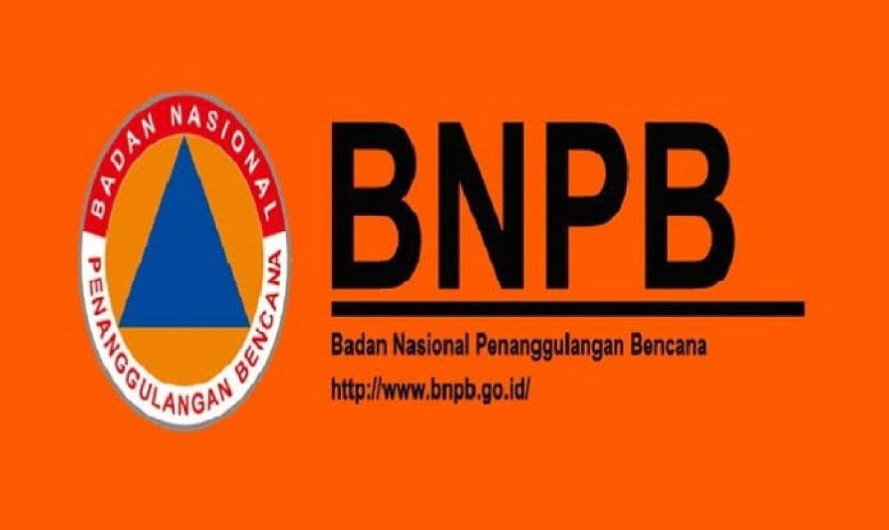 Kepala BNPB Serahkan Bantuan dan Tinjau Lokasi Terdampak Banjir Bandang di Humbang Hasundutan