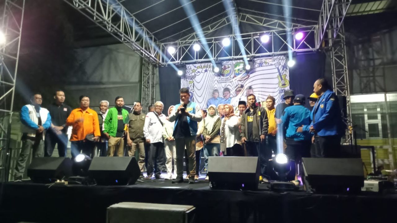 Ketua Umum KNPI Mardani Ahmad  saat menggelar "Deklarasi Pemilu Damai" dengan sejumlah organisasi kepemudaan (OKP) bersama, partai politik dan penyelenggara pemilu, belum lama ini.