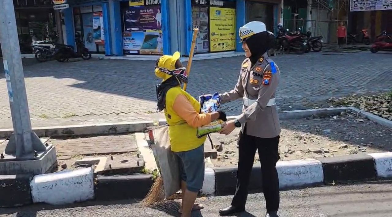 Iptu Tita Puspita Agustina Kanit Regident Samsat Bangkalan Konsisten Berikan Pelayanan Prima