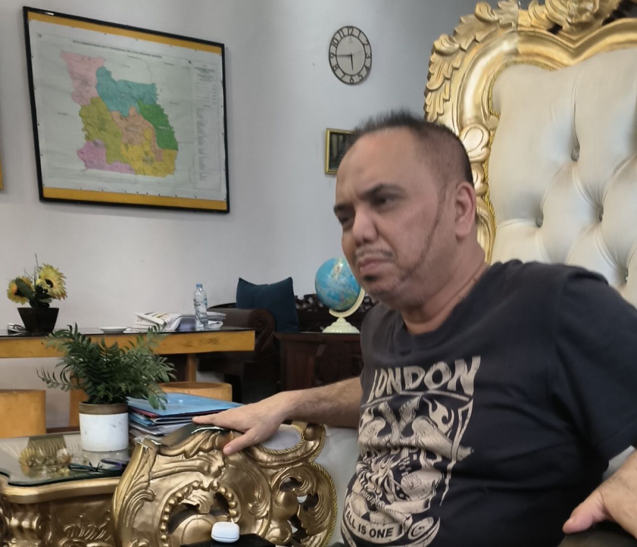 Haidar Alwi Sebut Tarif Impor 32% Harus Jadi Filter Strategis