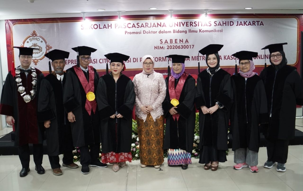 Sabena Resmi Sandang Gelar Doktor Bidang Komunikasi