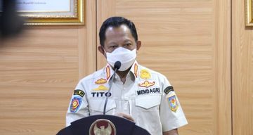 Mendagri Keluarkan Edaran Cegah COVID-19 Halalbihalal Lebaran 2022